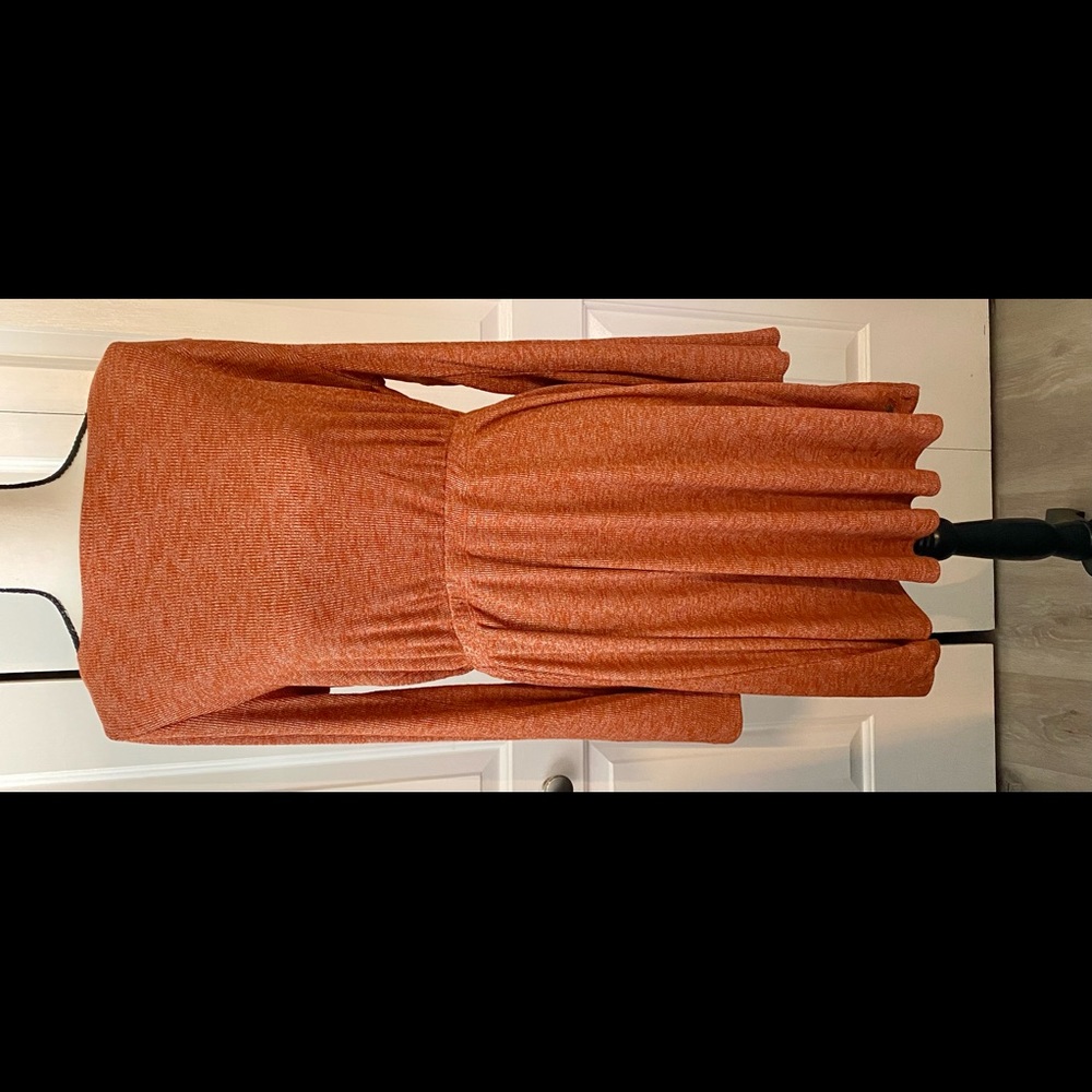 DESIGNED BY ROXY!!!!! NWT LONG SLEEVE DRESS